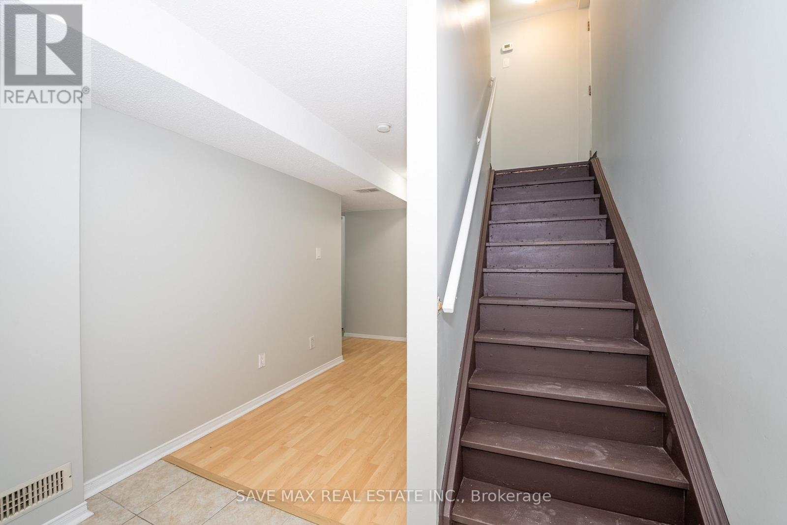 33 Heathwood Drive, Brampton, Ontario  L7A 1Y6 - Photo 27 - W12427966