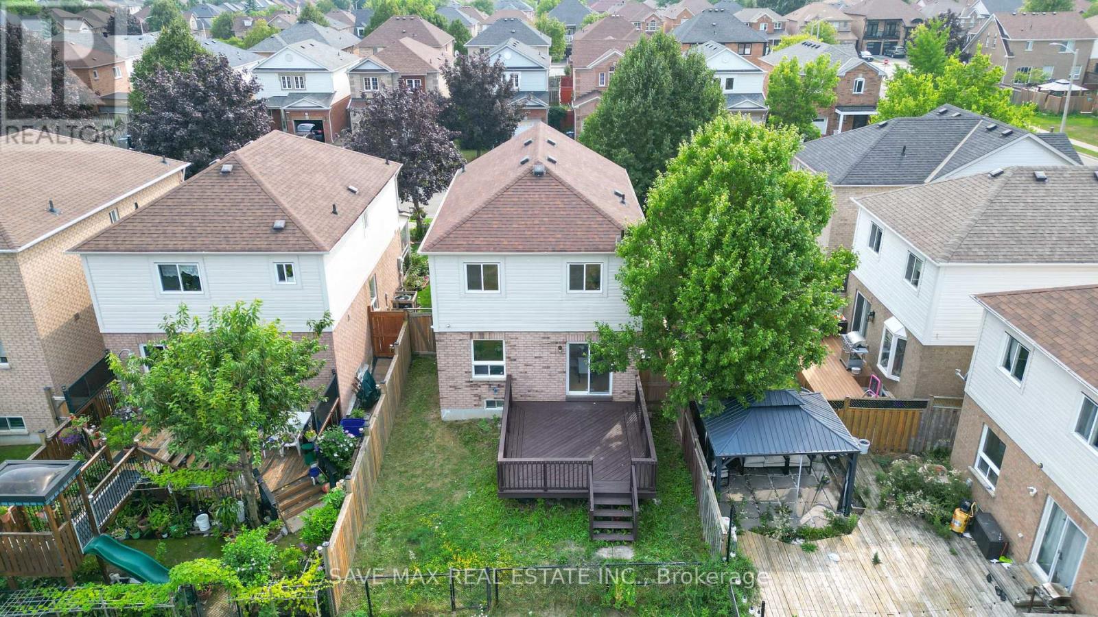 33 Heathwood Drive, Brampton, Ontario  L7A 1Y6 - Photo 37 - W12427966
