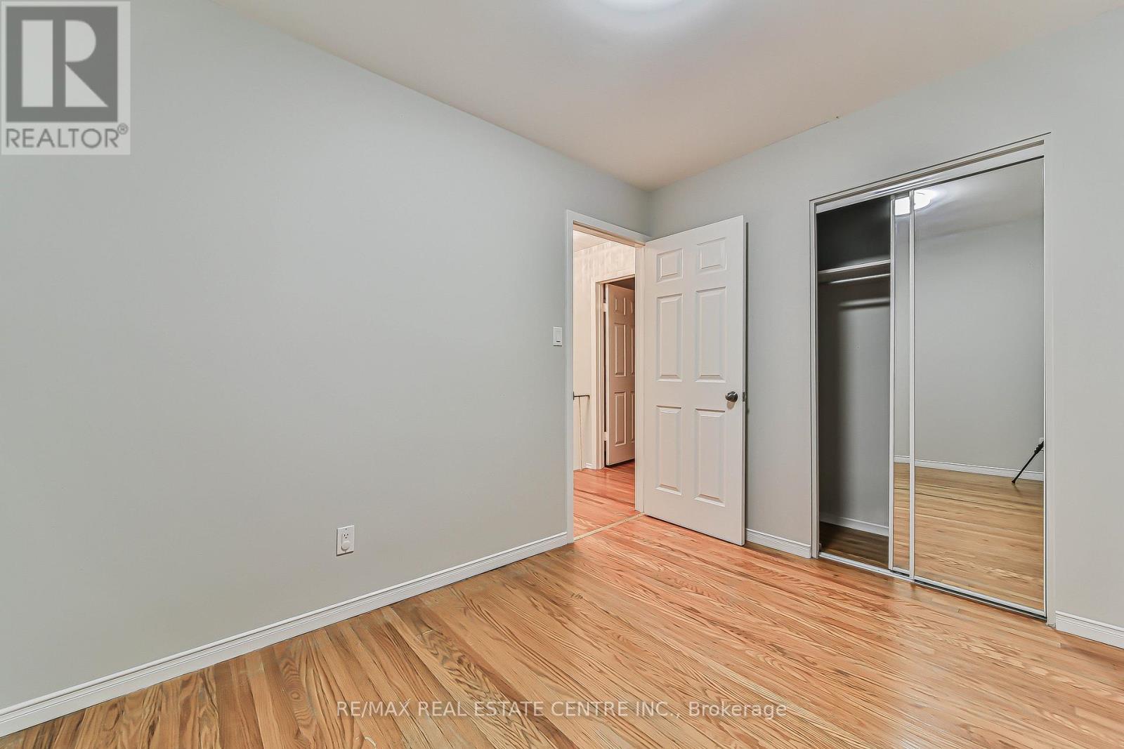 17 Shirley Street, Orangeville, Ontario  L9W 2T3 - Photo 14 - W12423422