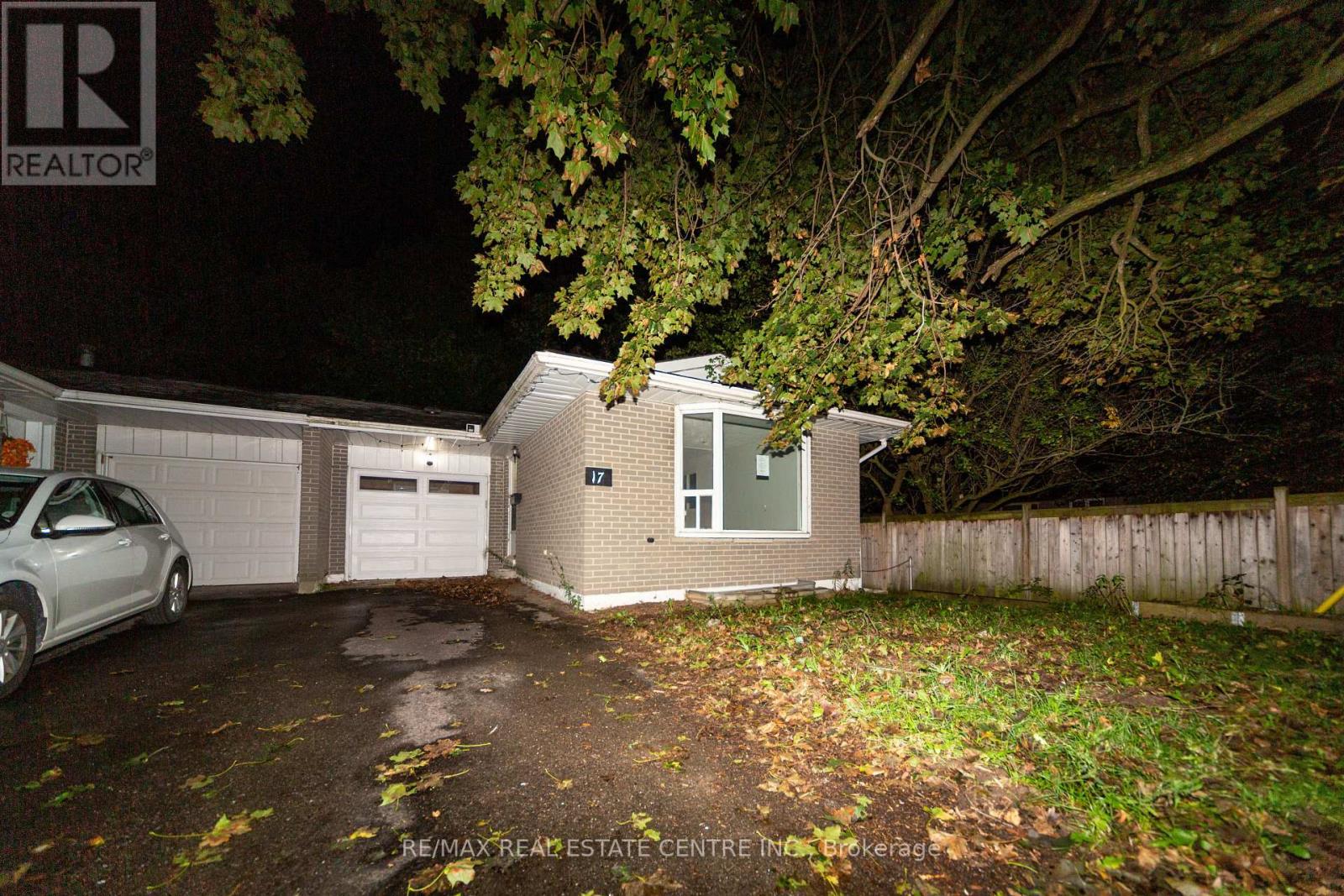 17 Shirley Street, Orangeville, Ontario  L9W 2T3 - Photo 2 - W12423422