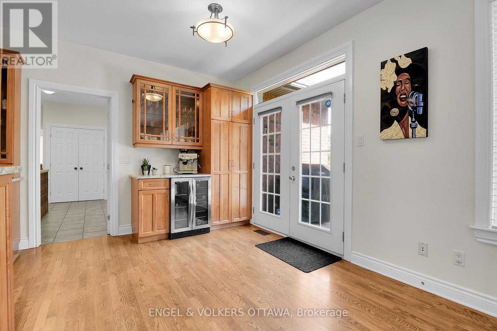 1491 Stableview Way, Ottawa, Ontario  K4P 1P2 - Photo 12 - X12426431