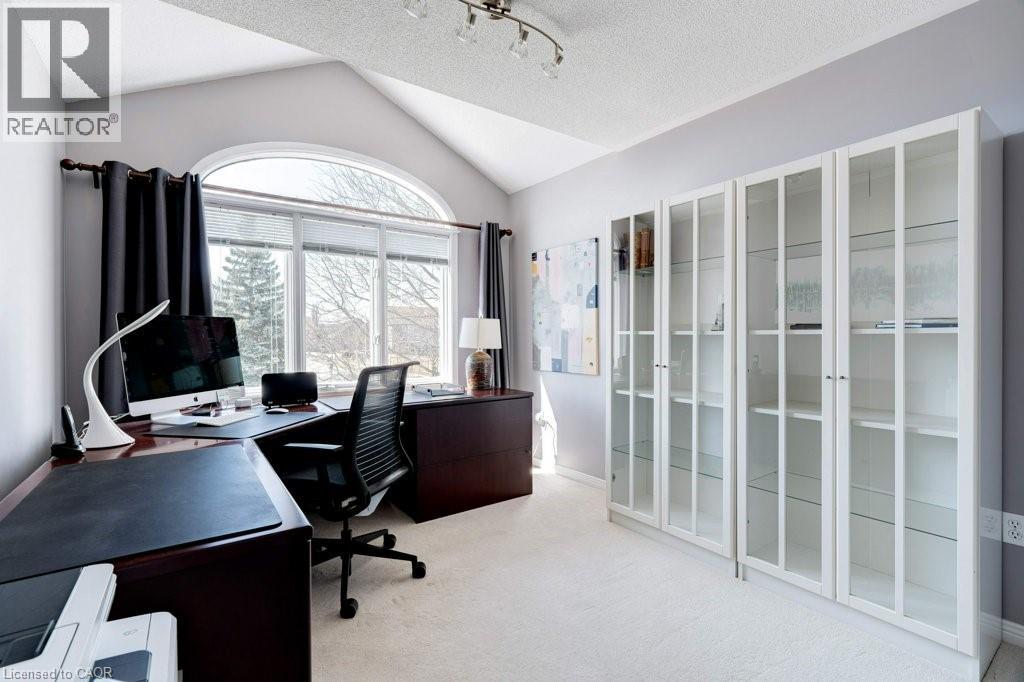 2109 Berwick Drive, Burlington, Ontario  L7M 4B3 - Photo 32 - 40772937