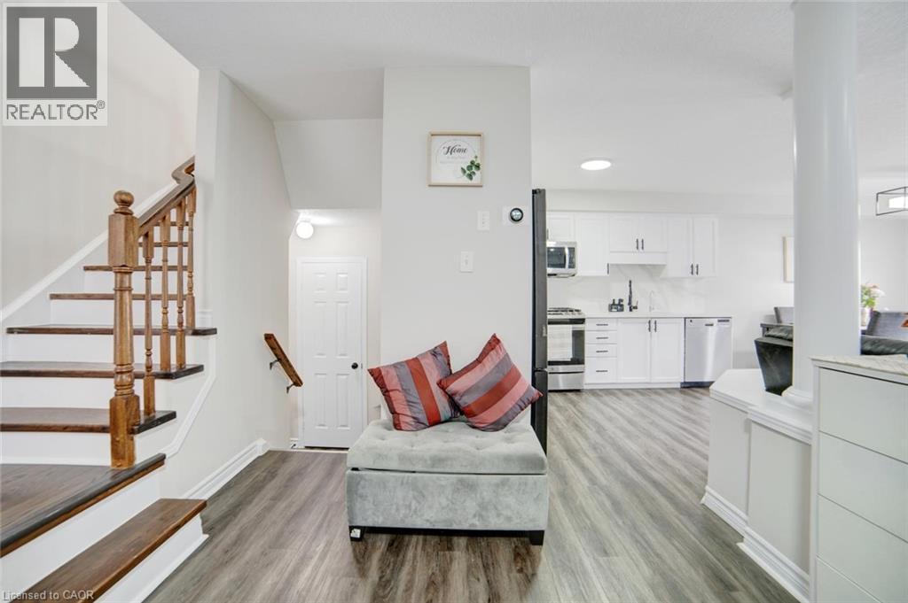 56 Verona Street, Kitchener, Ontario  N2R 1T9 - Photo 8 - 40772785