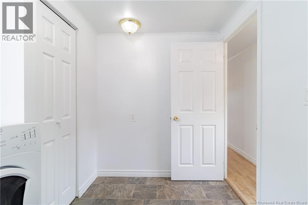 166 Evergreen Street, Fredericton, New Brunswick  E3B 6N5 - Photo 13 - NB127140
