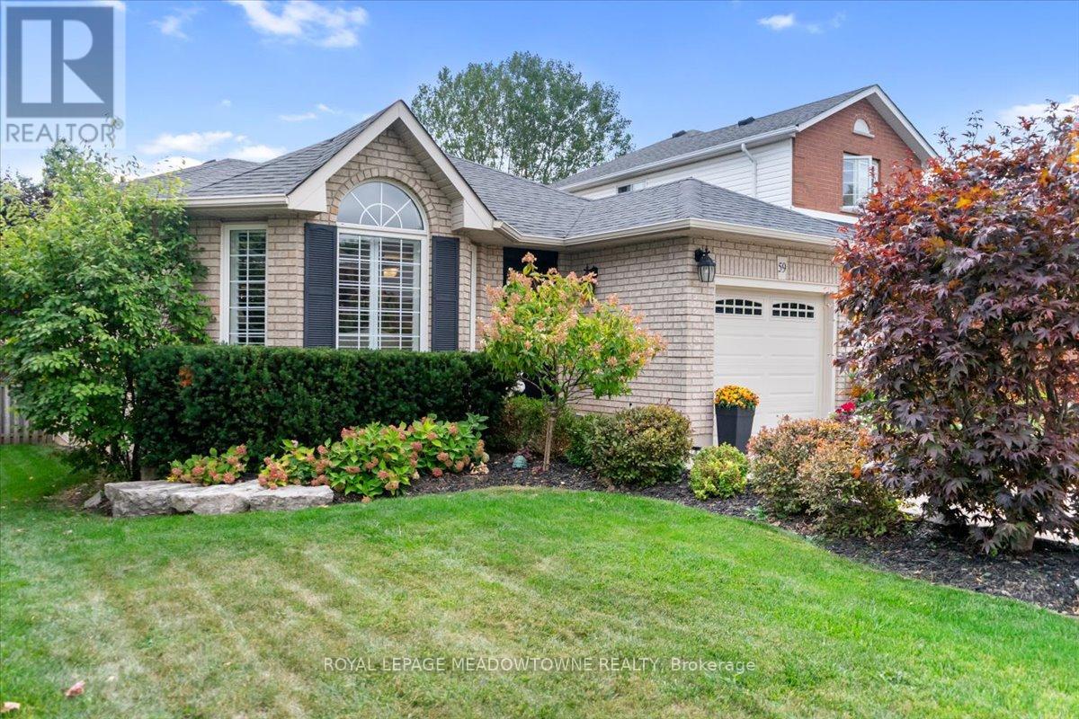 59 Massena Drive, Hamilton, Ontario  L9B 2J3 - Photo 4 - X12421331
