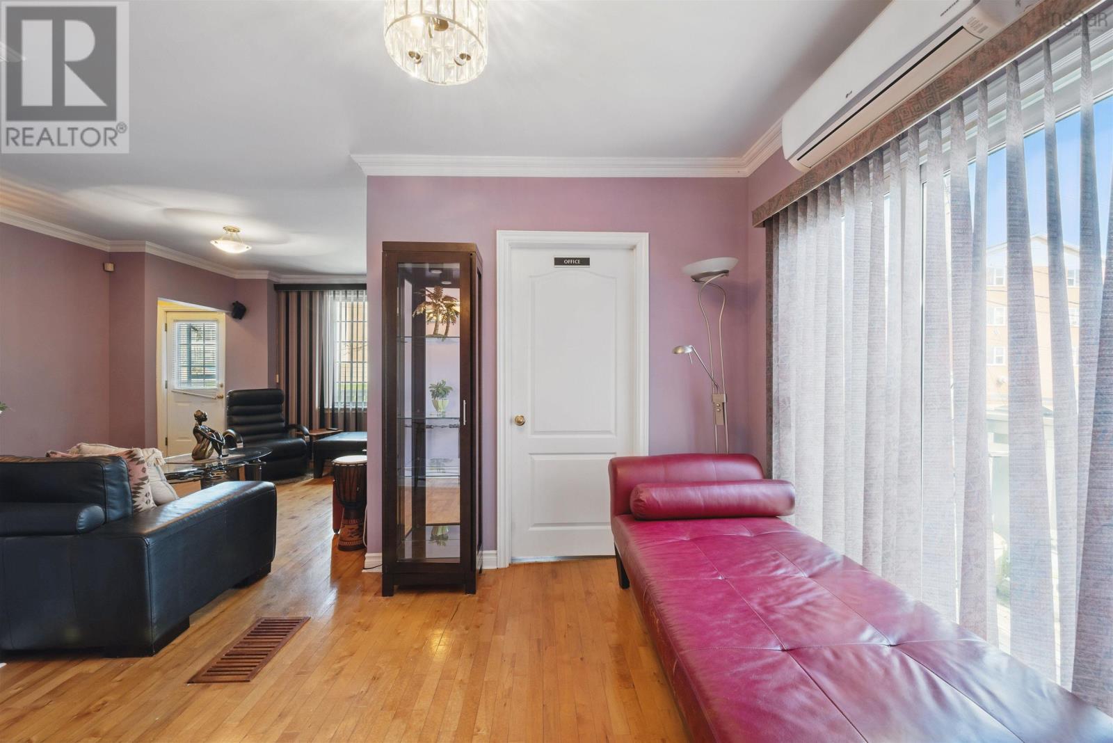 5526 Charles Street, Halifax, Nova Scotia  B3K 1K2 - Photo 12 - 202520713