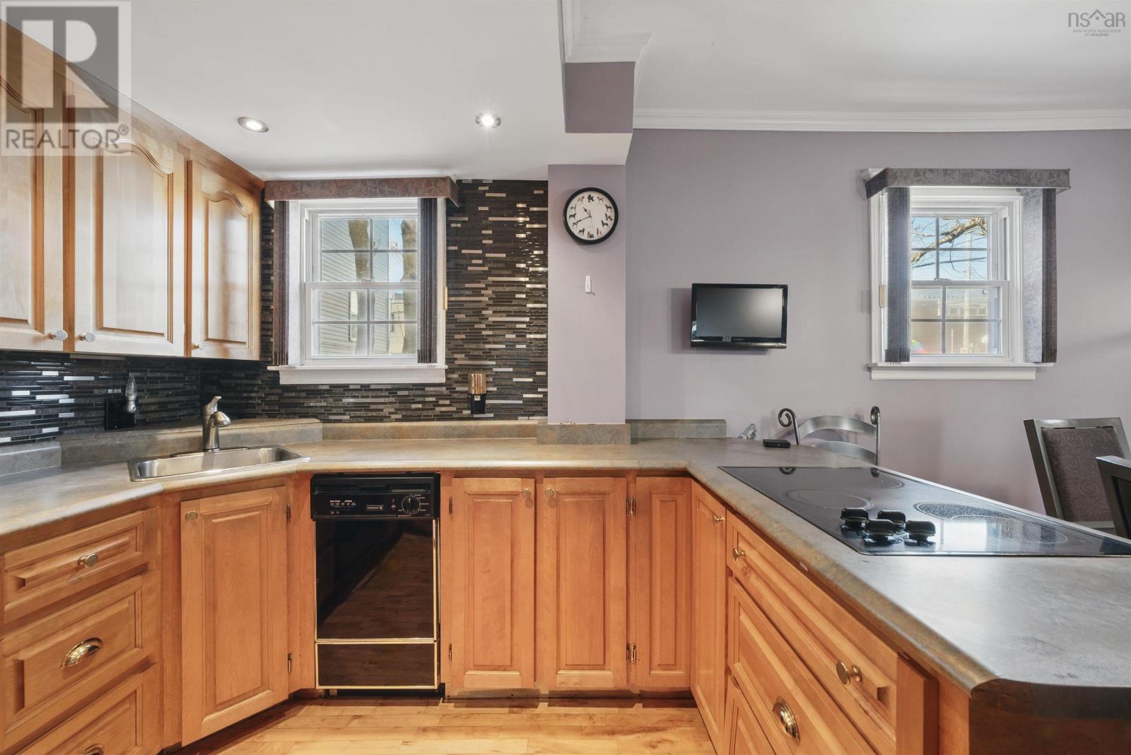 5526 Charles Street, Halifax, Nova Scotia  B3K 1K2 - Photo 16 - 202520713