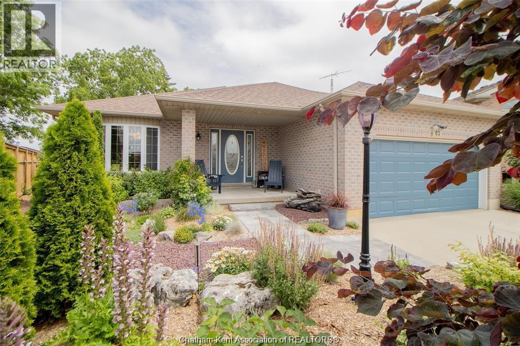 MLS# 25024519: 63 Cartier PLACE, Chatham, Canada