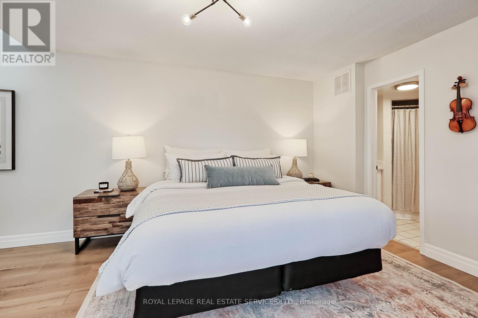 113 - 40 Merchant Lane, Toronto, Ontario  M6P 4J6 - Photo 15 - C12428002
