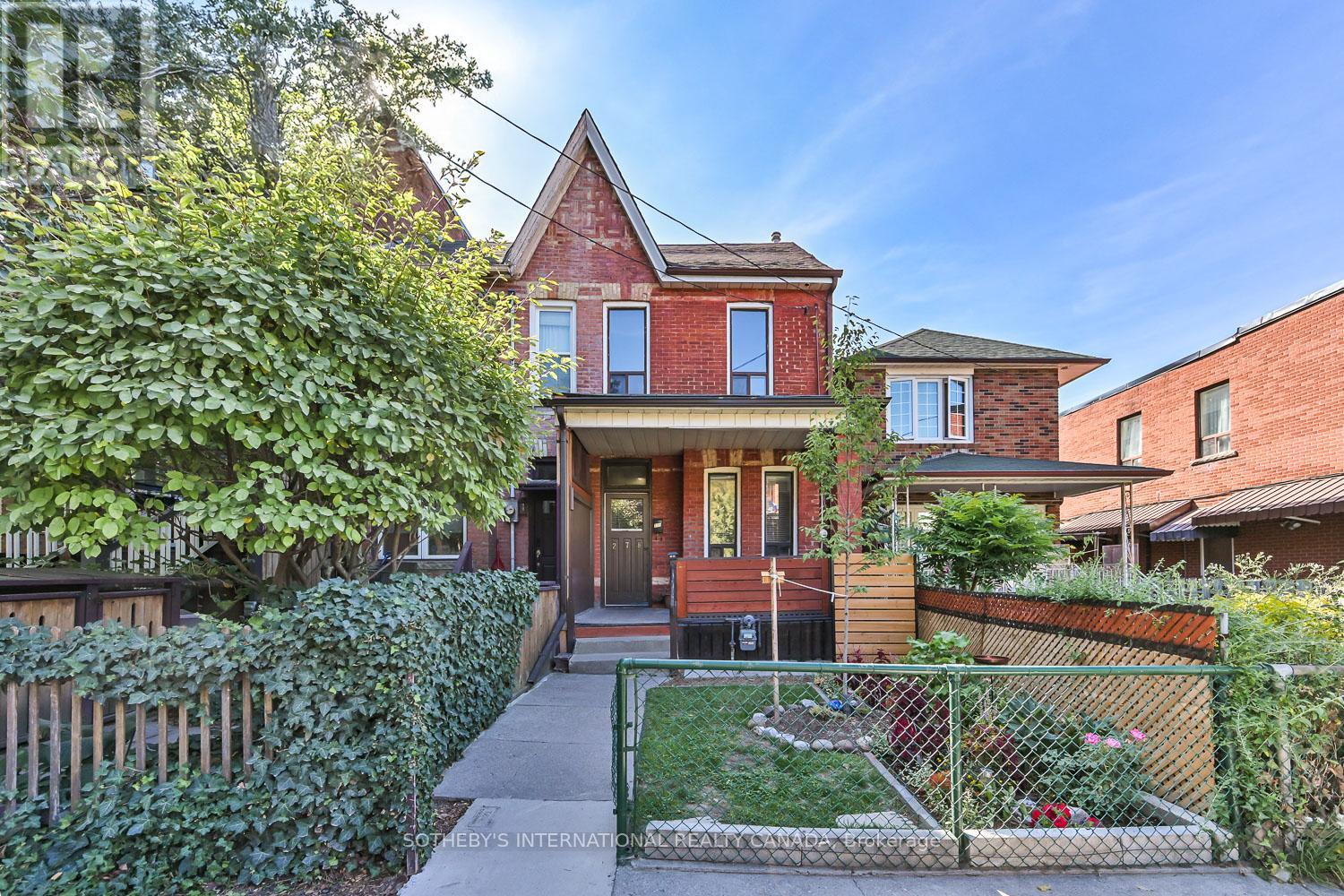 278 CLINTON STREET, Toronto, Ontario