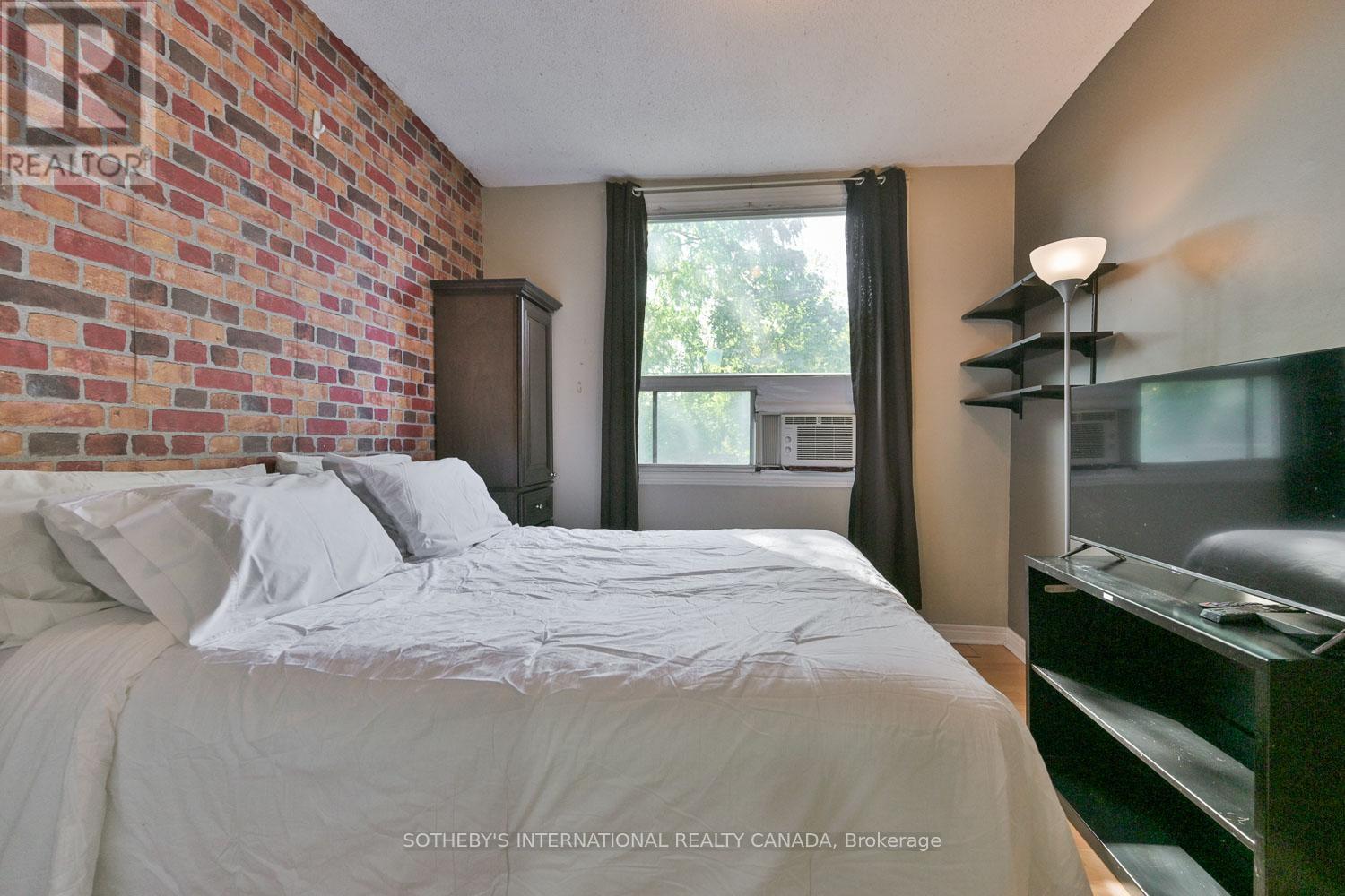 278 Clinton Street, Toronto, Ontario  M6G 2Y6 - Photo 16 - C12428005