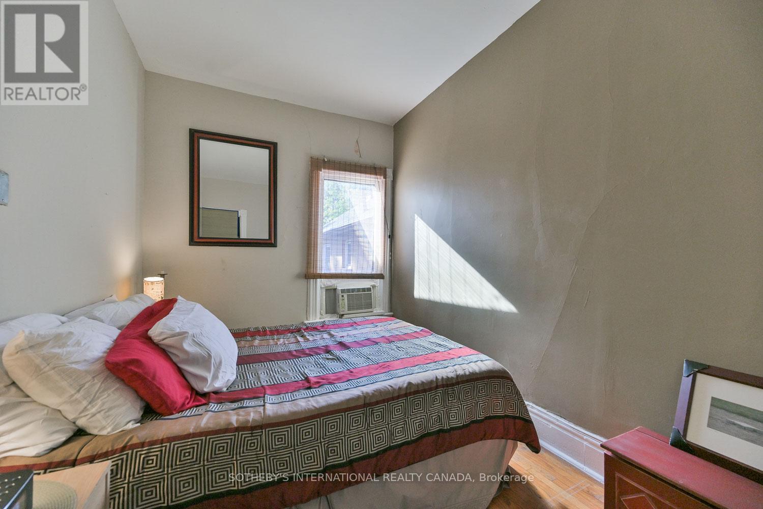 278 Clinton Street, Toronto, Ontario  M6G 2Y6 - Photo 24 - C12428005