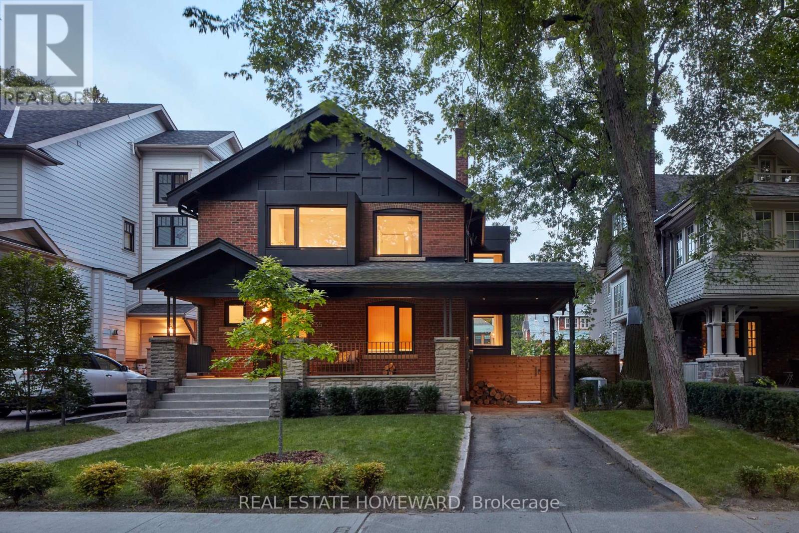 35 MUNRO PARK AVENUE, Toronto, Ontario