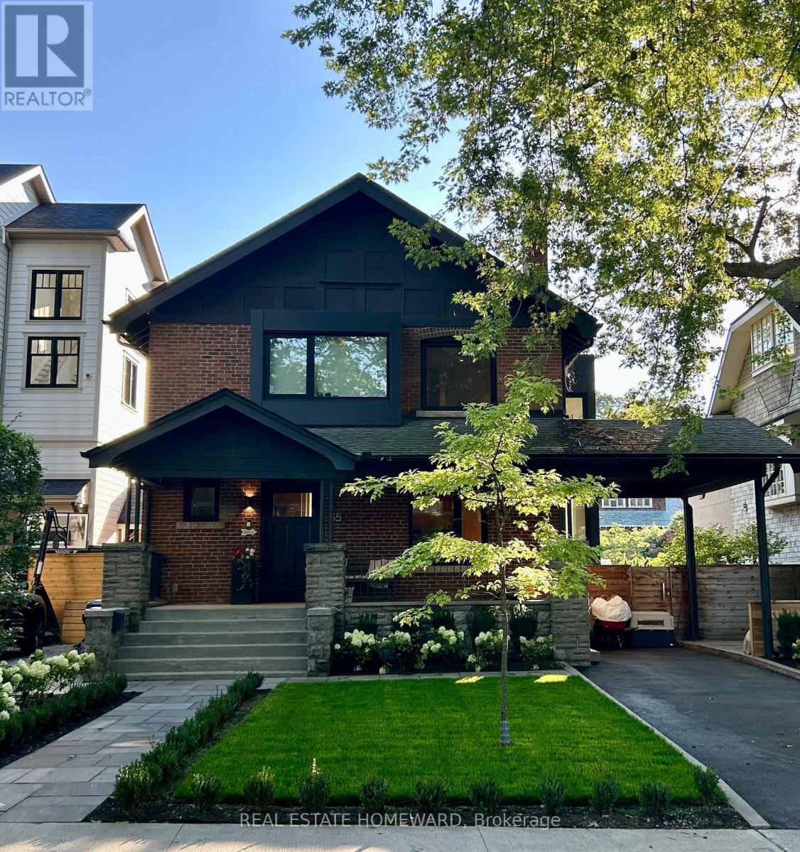 35 Munro Park Avenue, Toronto, Ontario  M4E 3M2 - Photo 2 - E12428008