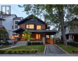 35 MUNRO PARK AVENUE, Toronto, Ontario