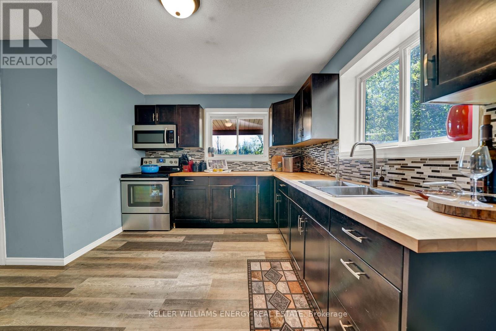 525 Fry Road, Prince Edward County, Ontario  K0K 2T0 - Photo 12 - X12428022