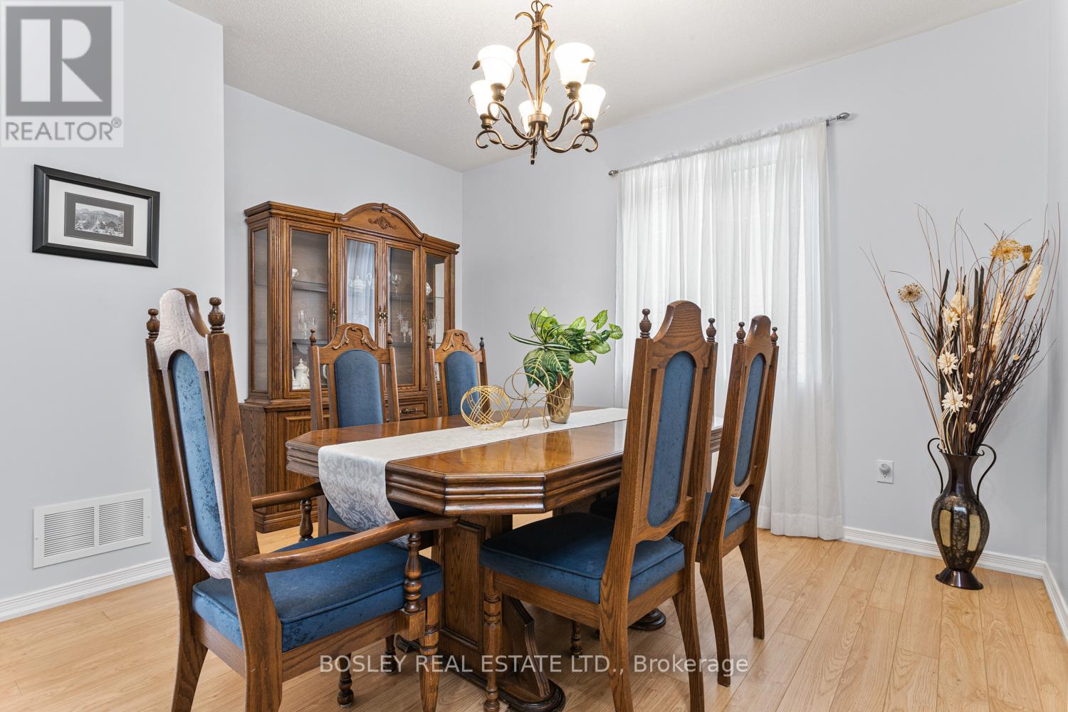 673 Prince Of Wales Drive, Cobourg, Ontario  K9A 0C9 - Photo 11 - X12428023