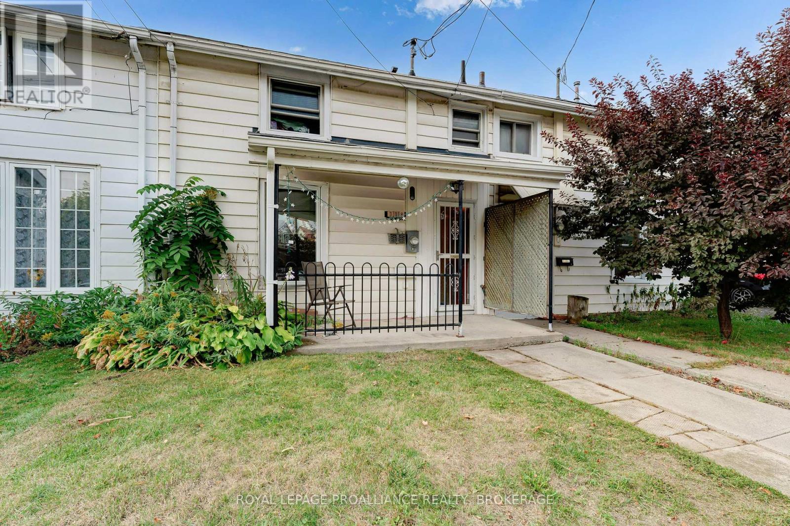 318 SYDENHAM STREET, Kingston, Ontario