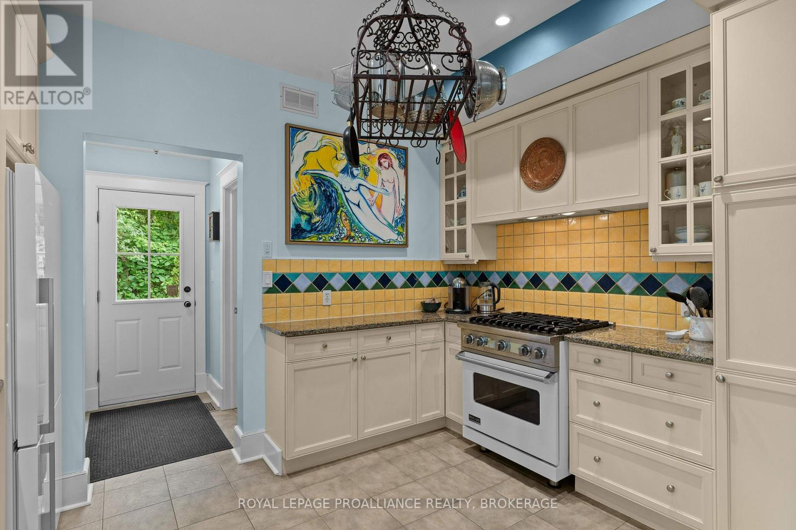 222 Green Bay Road, Kingston, Ontario  K7K 7C4 - Photo 17 - X12428058