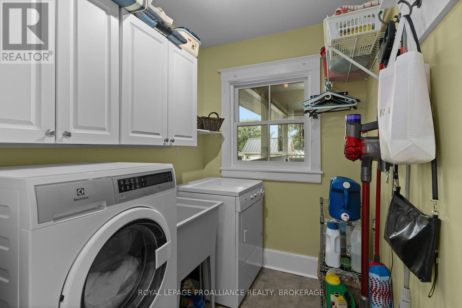 222 Green Bay Road, Kingston, Ontario  K7K 7C4 - Photo 20 - X12428058