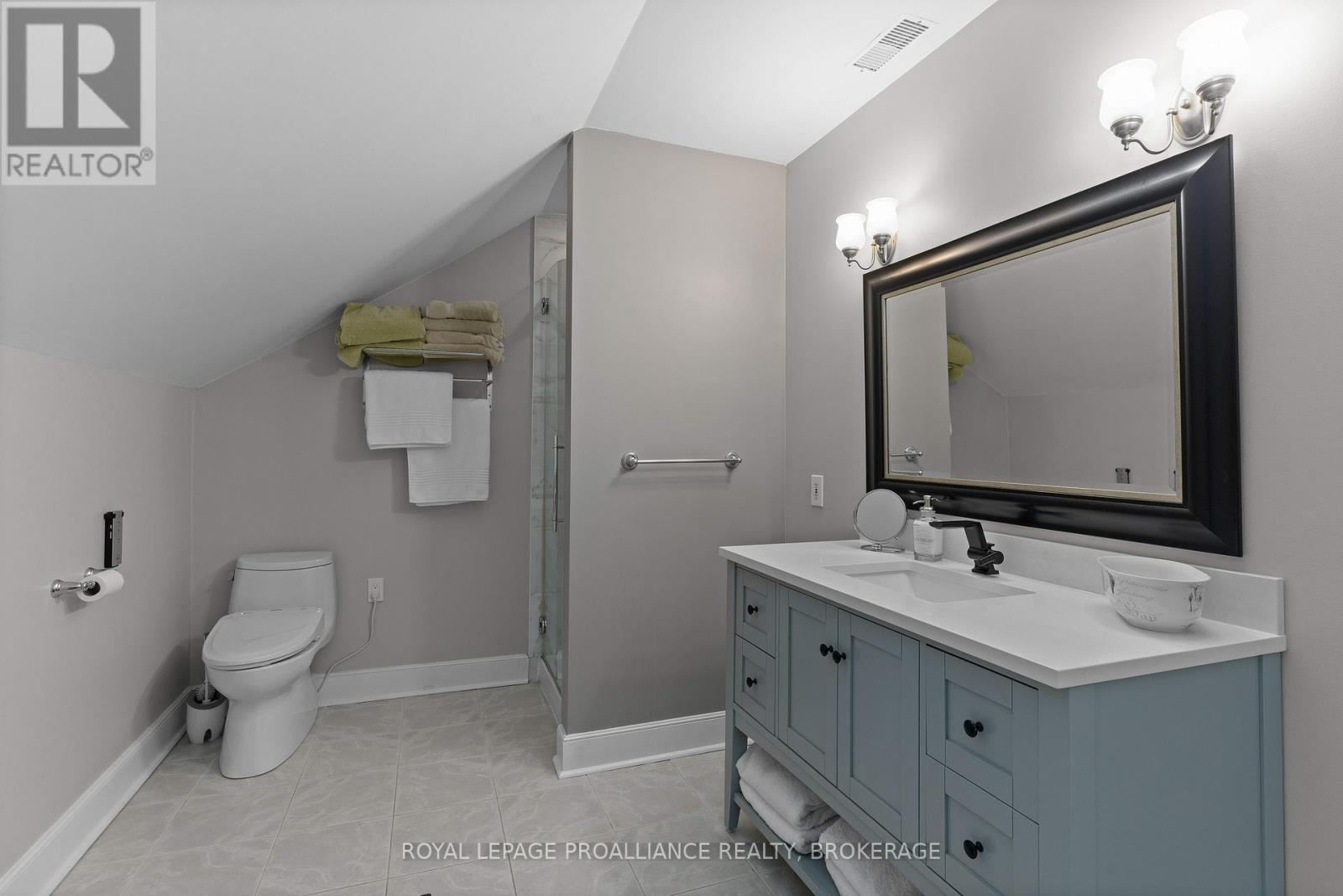 222 Green Bay Road, Kingston, Ontario  K7K 7C4 - Photo 32 - X12428058