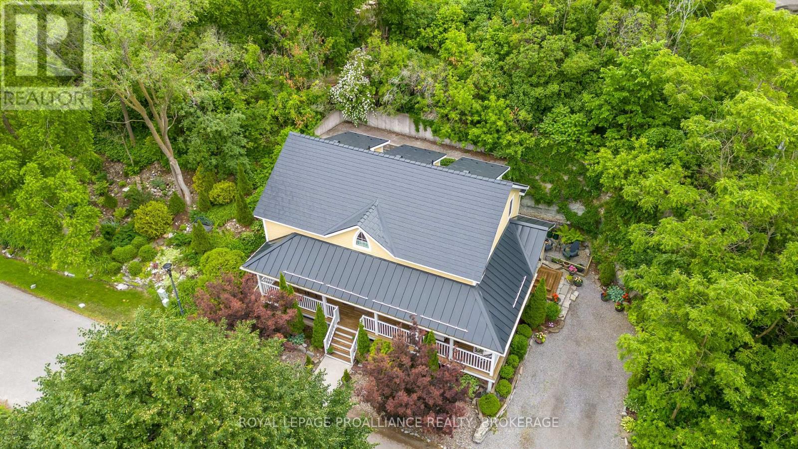 222 Green Bay Road, Kingston, Ontario  K7K 7C4 - Photo 4 - X12428058