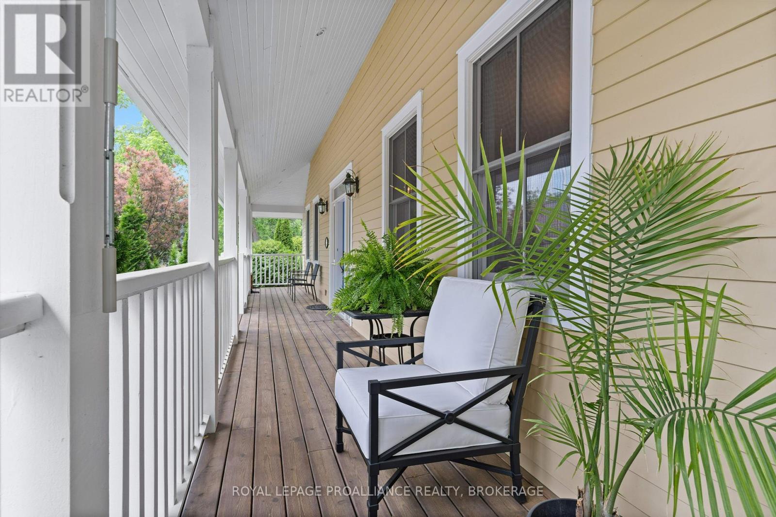 222 Green Bay Road, Kingston, Ontario  K7K 7C4 - Photo 8 - X12428058