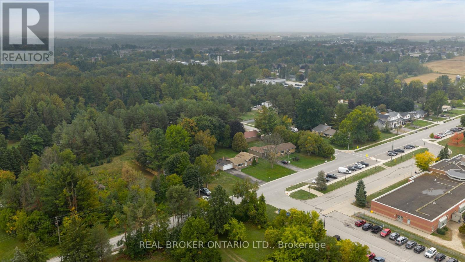 17 Locke Avenue, Clearview, Ontario  L0M 1S0 - Photo 38 - S12427999