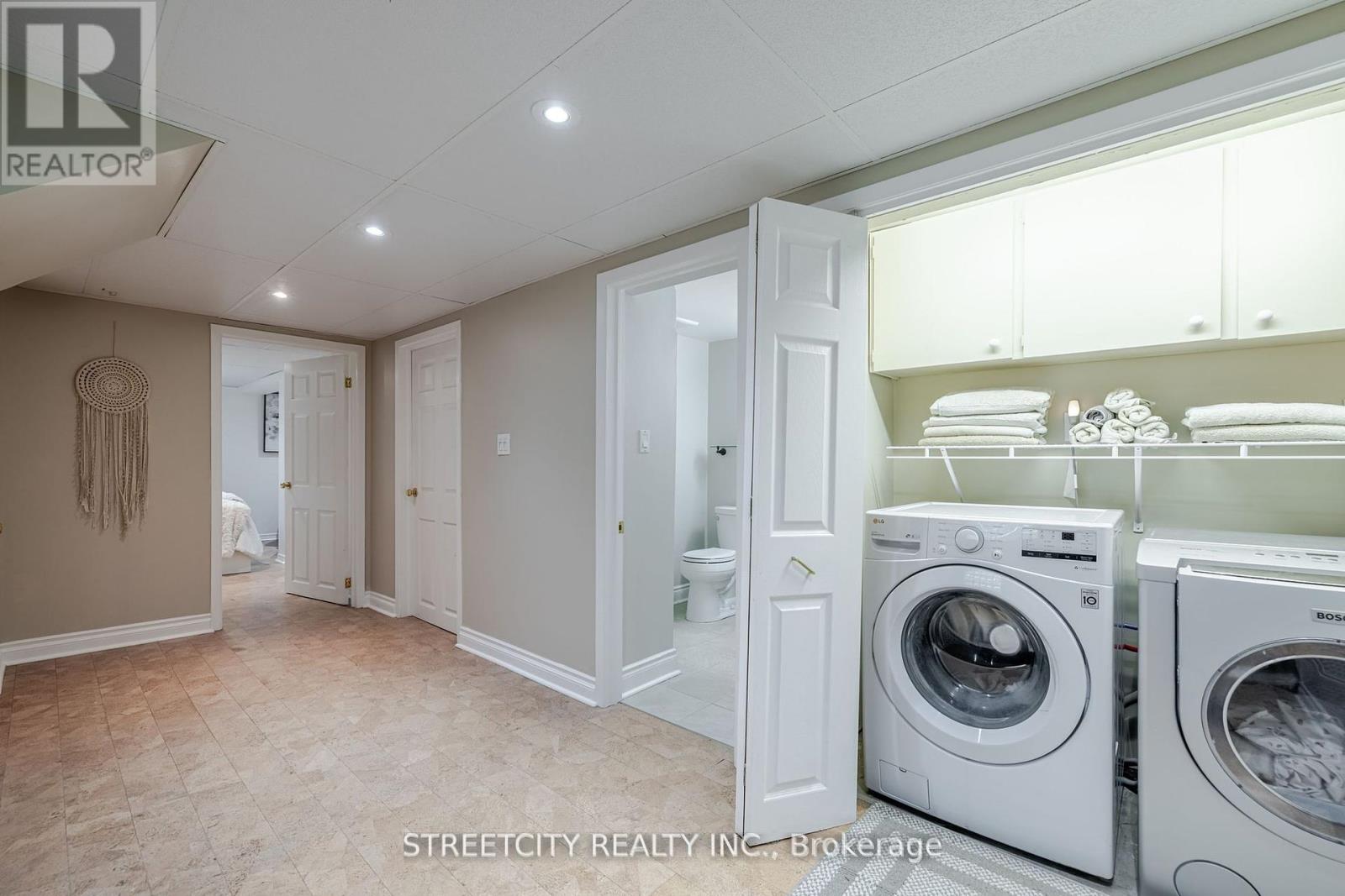 931 Waterloo Street, London East, Ontario  N6A 3X2 - Photo 32 - X12428028