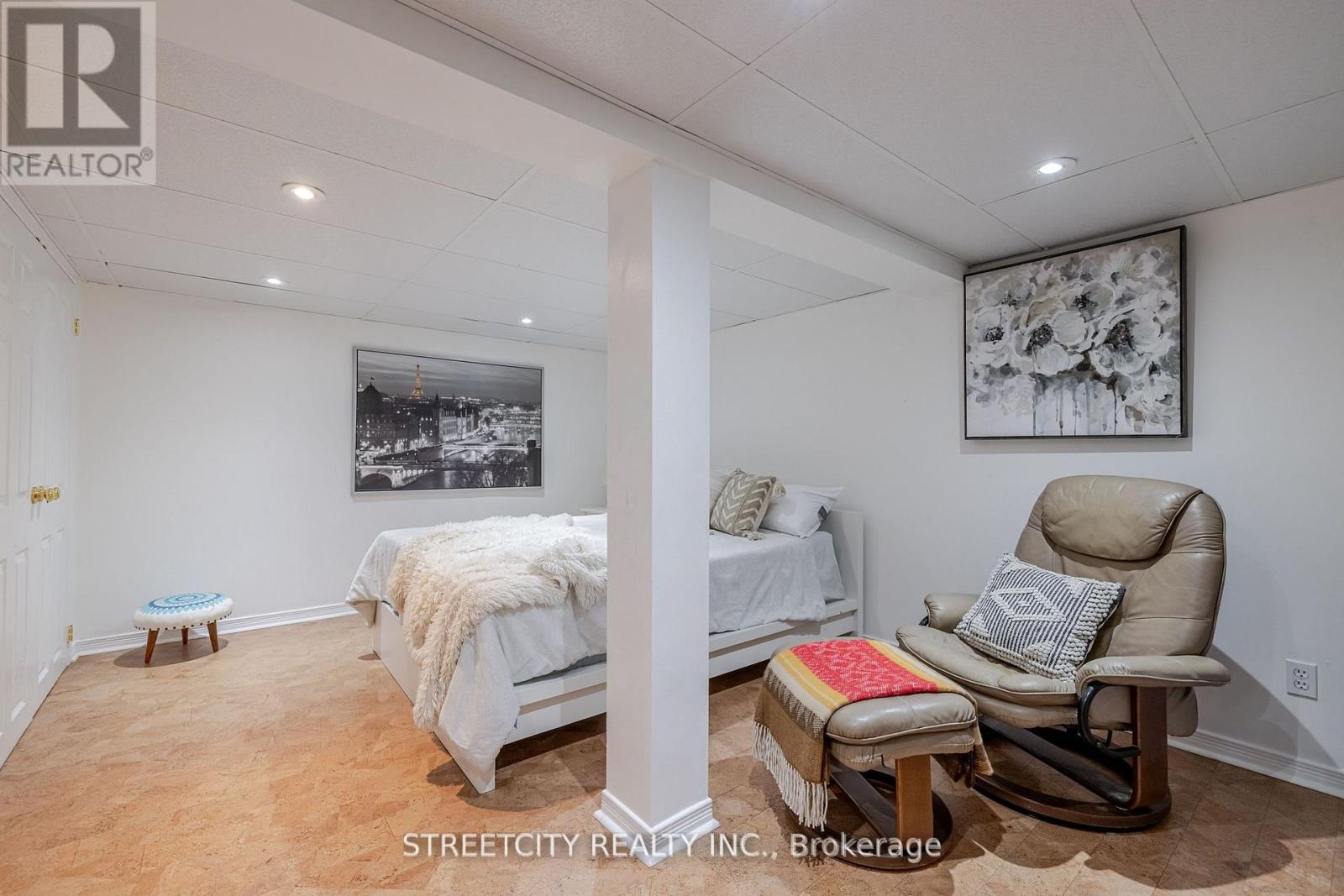 931 Waterloo Street, London East, Ontario  N6A 3X2 - Photo 33 - X12428028