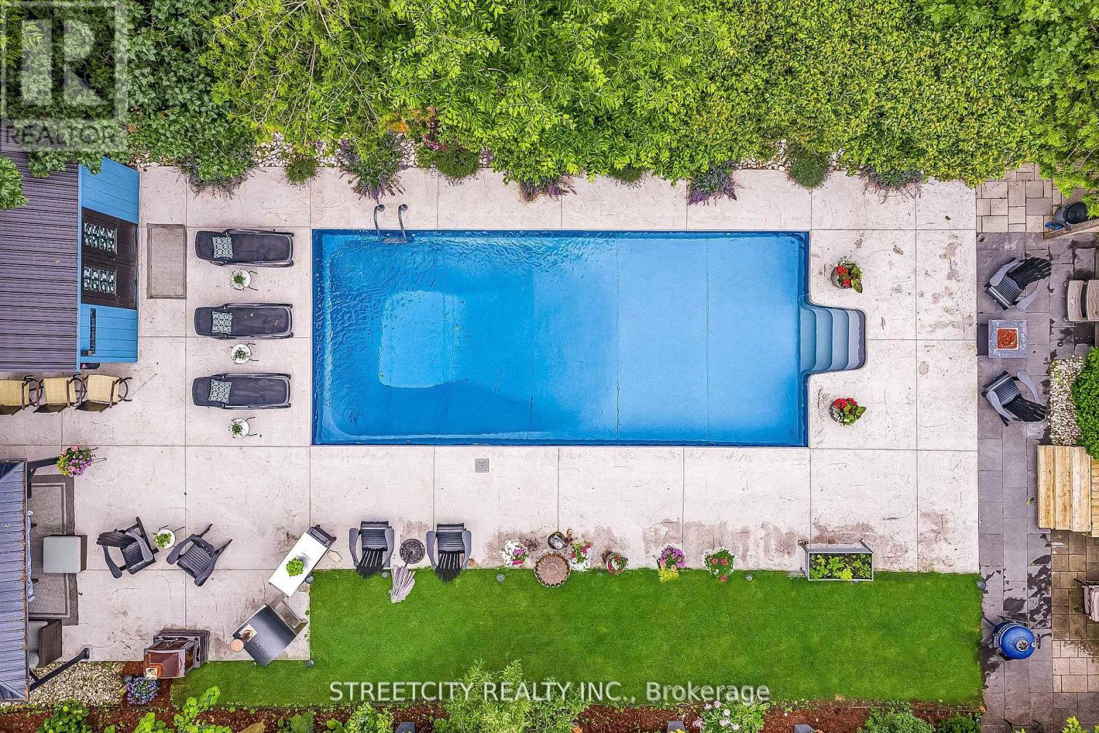931 Waterloo Street, London East, Ontario  N6A 3X2 - Photo 47 - X12428028
