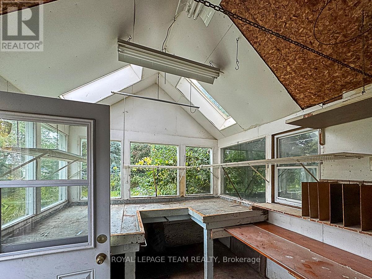 70 Crownhill Street, Ottawa, Ontario  K1J 7K8 - Photo 27 - X12428016