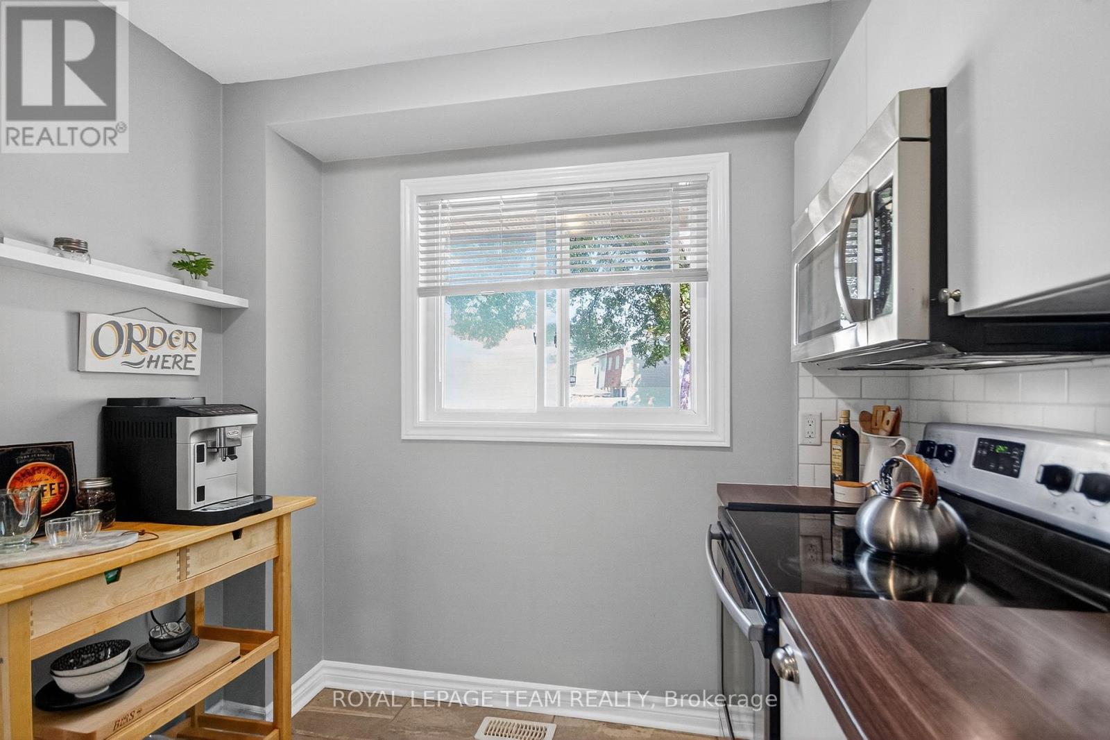 1e Seyton Drive, Ottawa, Ontario  K2H 8Y5 - Photo 24 - X12428041