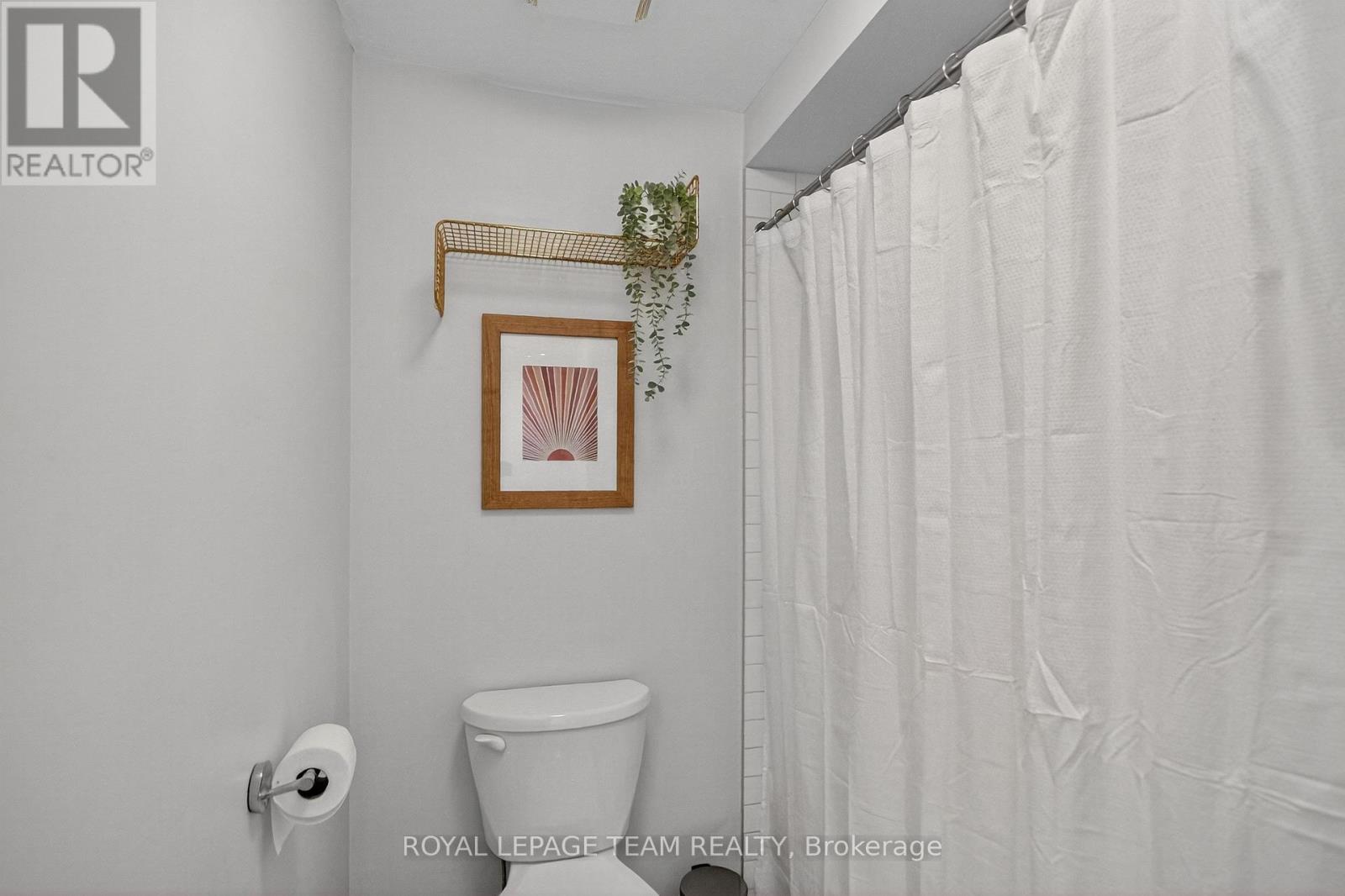 1e Seyton Drive, Ottawa, Ontario  K2H 8Y5 - Photo 32 - X12428041