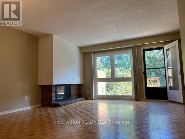85 Penfield Drive, Ottawa, Ontario  K2K 1L9 - Photo 2 - X12428070