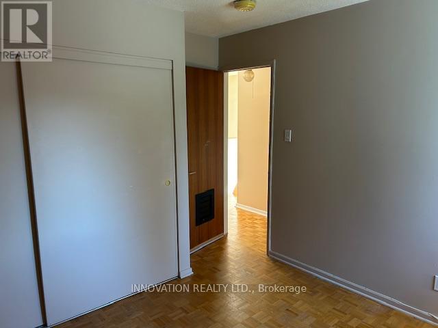 85 Penfield Drive, Ottawa, Ontario  K2K 1L9 - Photo 9 - X12428070
