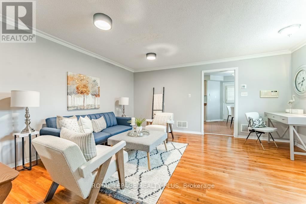69 - 6830 Meadowvale Town Centre, Mississauga, Ontario  L5N 7T5 - Photo 16 - W12427409