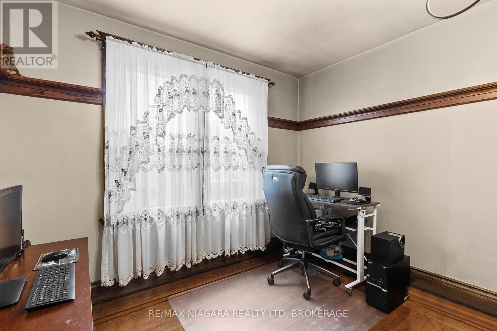 154 Melrose Avenue N, Hamilton (Stipley), Ontario  L8L 6X6 - Photo 14 - X12428059