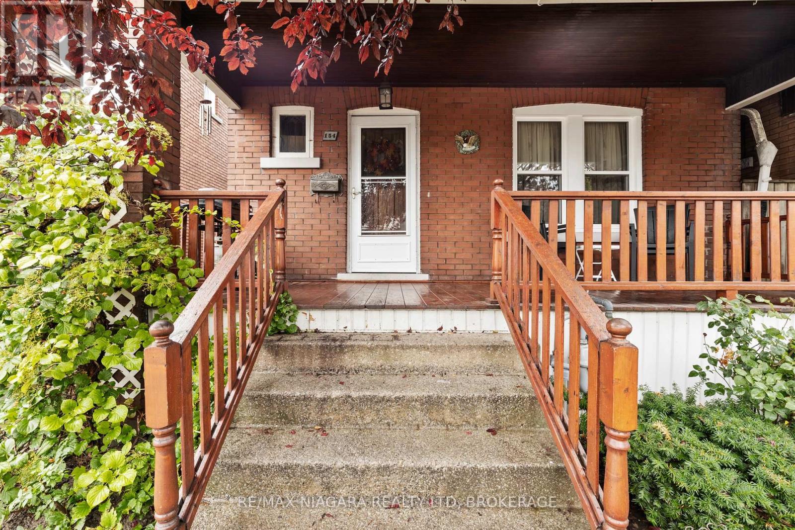 154 Melrose Avenue N, Hamilton (Stipley), Ontario  L8L 6X6 - Photo 4 - X12428059