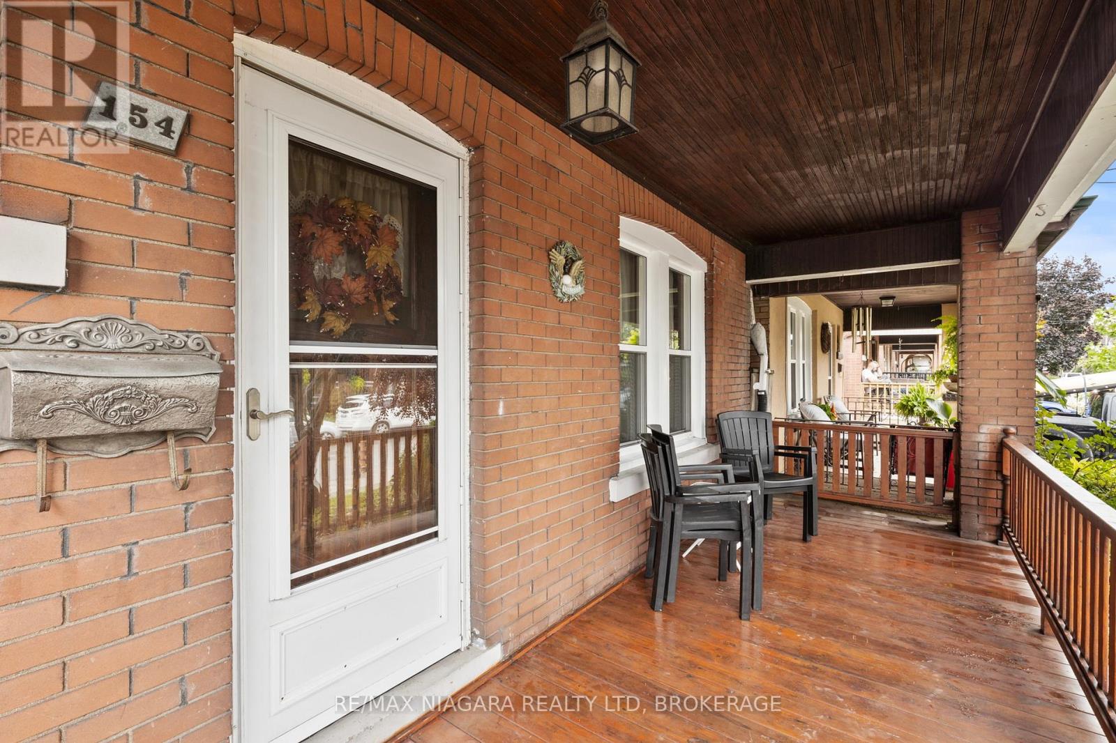 154 Melrose Avenue N, Hamilton (Stipley), Ontario  L8L 6X6 - Photo 5 - X12428059
