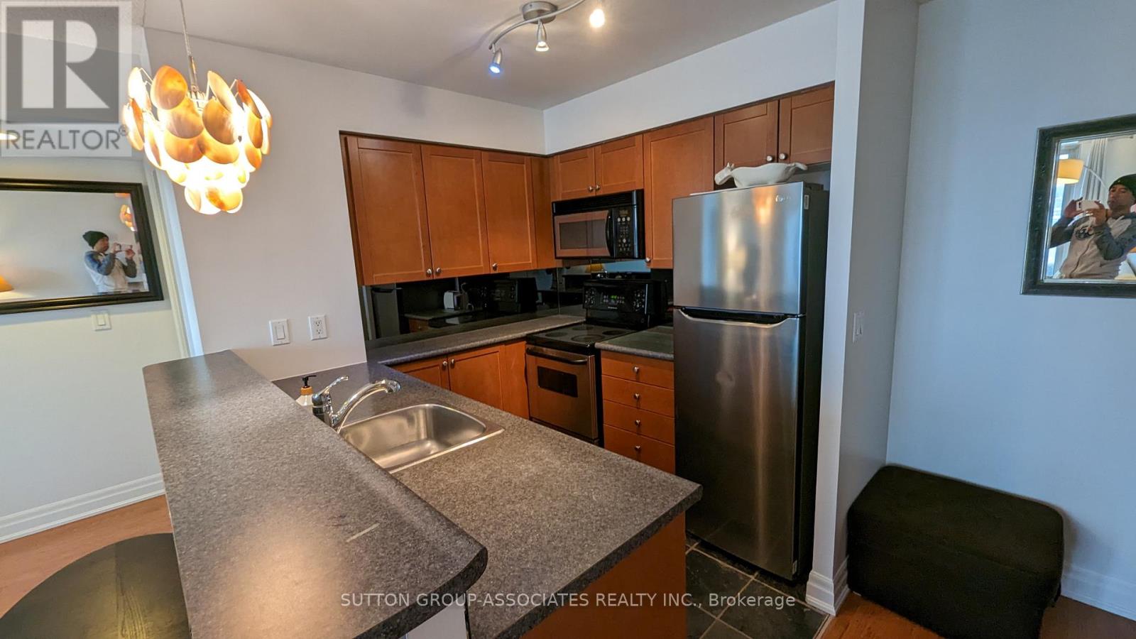 1204 - 2121 Lake Shore Boulevard W, Toronto, Ontario  M8V 4E9 - Photo 15 - W12427998