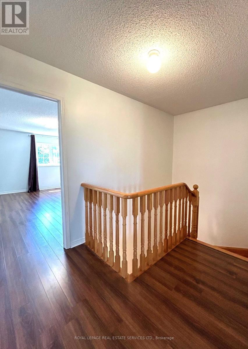 4908 Long Acre Drive, Mississauga, Ontario  L5M 7L1 - Photo 16 - W12428006