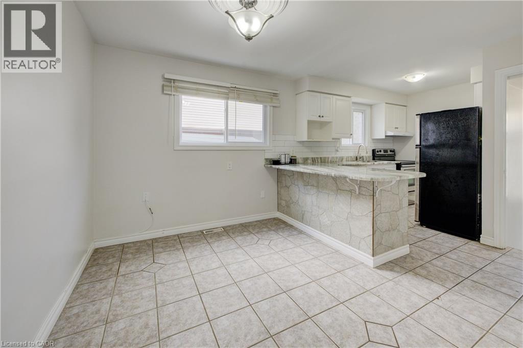 217 Southwood Drive, Cambridge, Ontario  N1S 3S3 - Photo 7 - 40768892