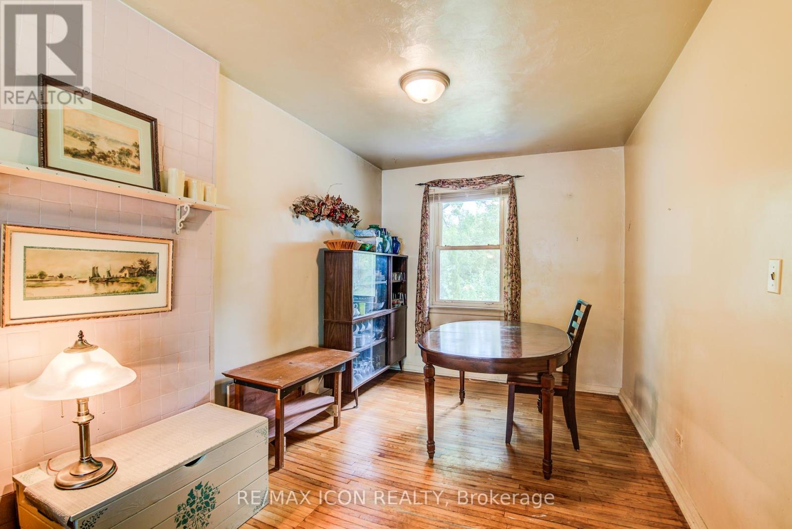 105 Lorne Crescent, Kitchener, Ontario  N2M 3Y4 - Photo 15 - X12428004