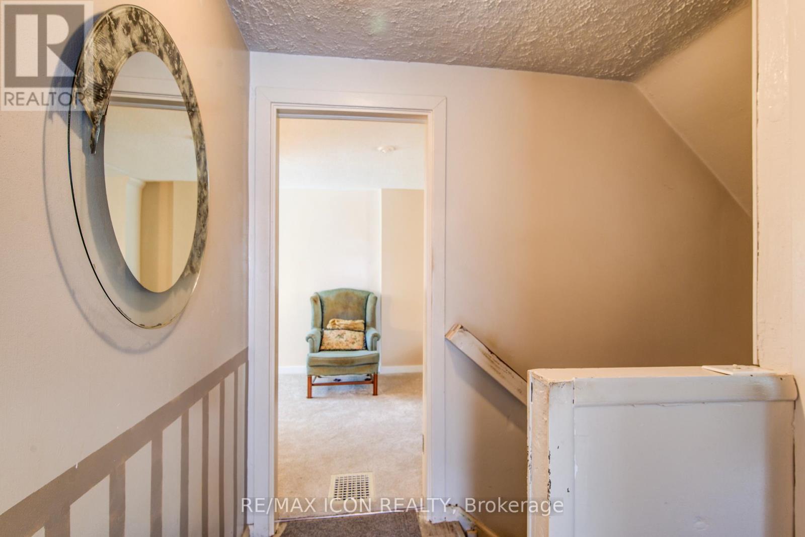 105 Lorne Crescent, Kitchener, Ontario  N2M 3Y4 - Photo 26 - X12428004