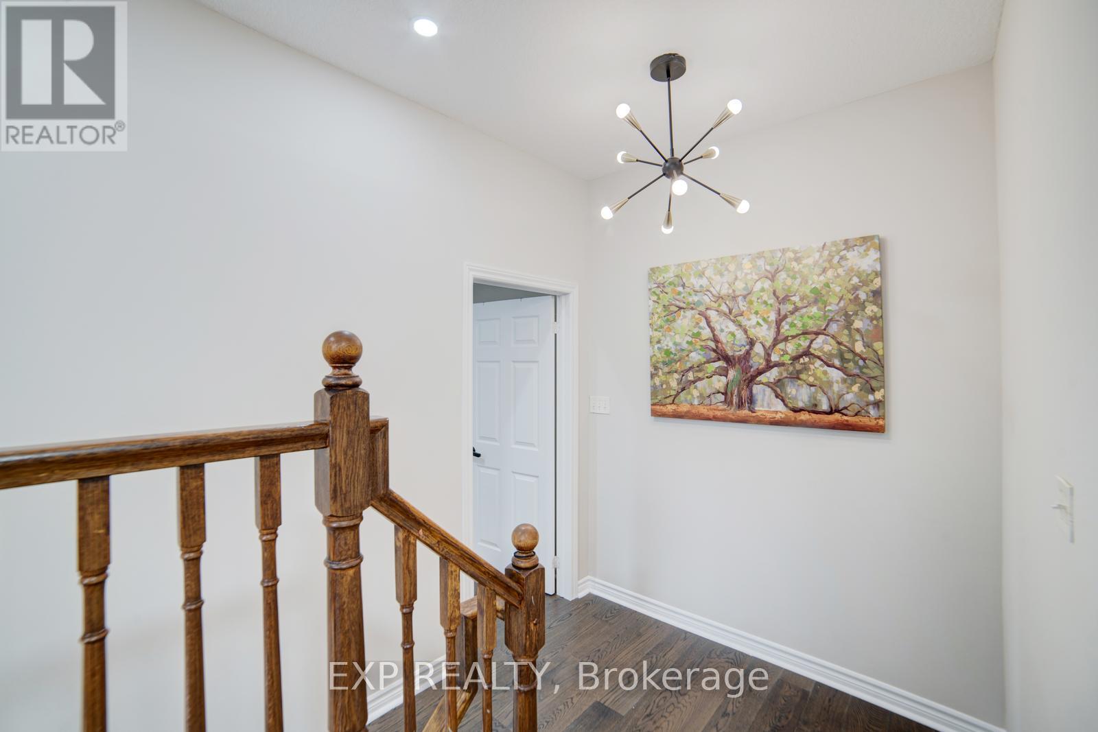 56 Verona Street, Kitchener, Ontario  N2R 1T9 - Photo 19 - X12428007