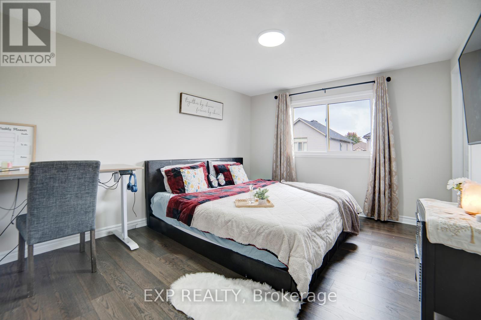 56 Verona Street, Kitchener, Ontario  N2R 1T9 - Photo 25 - X12428007