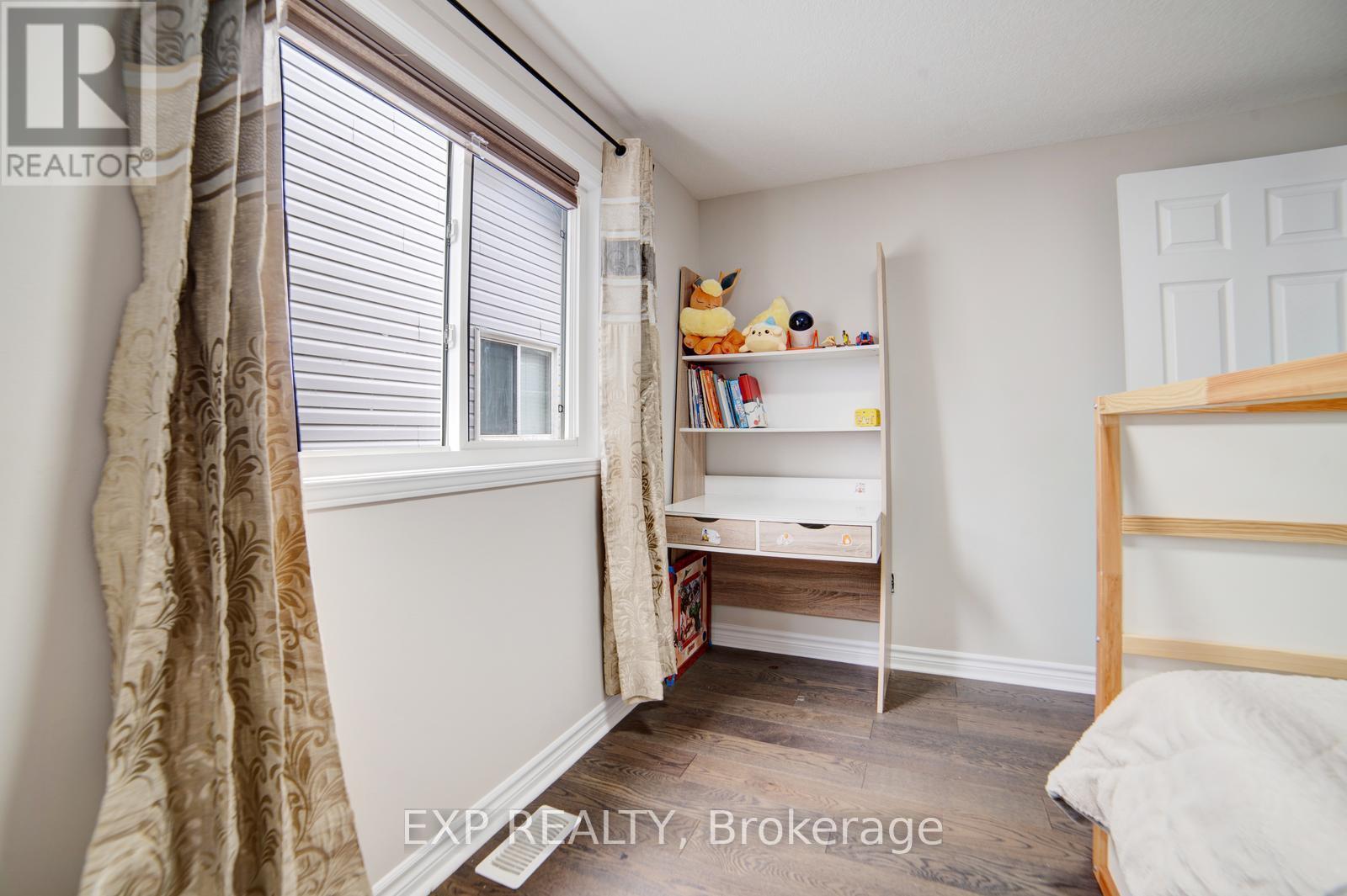 56 Verona Street, Kitchener, Ontario  N2R 1T9 - Photo 29 - X12428007
