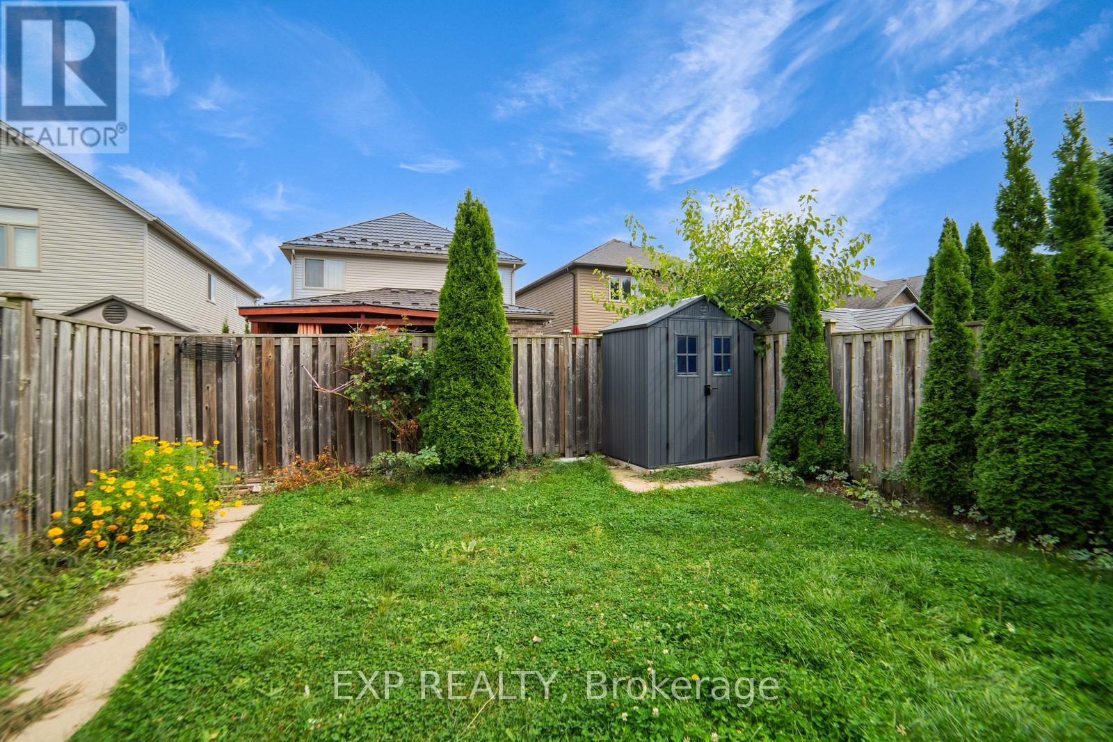 56 Verona Street, Kitchener, Ontario  N2R 1T9 - Photo 41 - X12428007