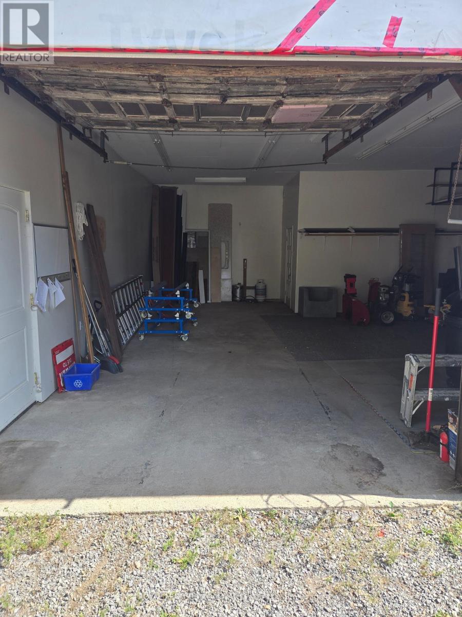 63 S Church Street, Belleville, Ontario  K8N 3B5 - Photo 10 - X12426664